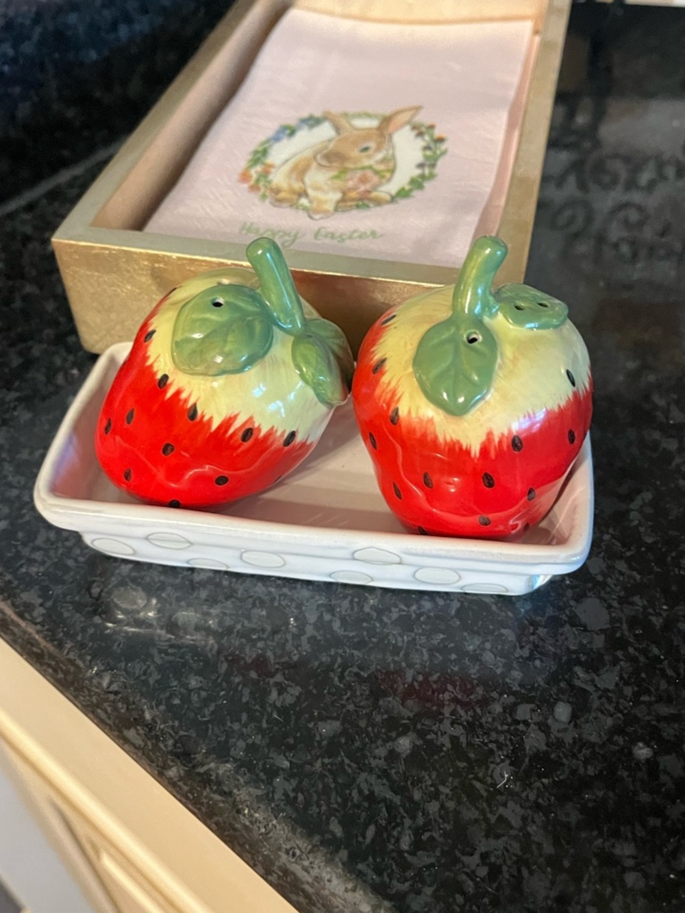 Anthropologie Ceramic Strawberry Salt & Pepper Shakers with Tray - Red & Green